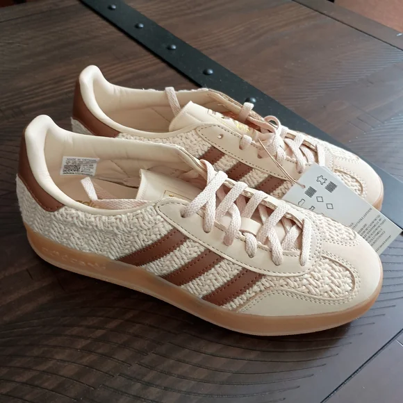 Adidas Women's Cream and Brown Sneakers - Picture 1 of 5